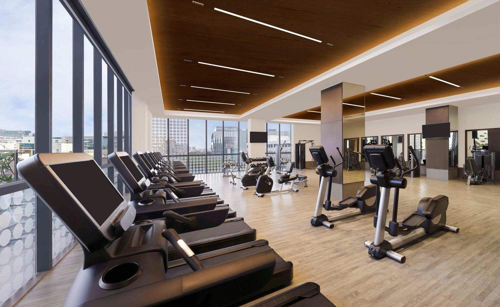ホテル Hilton Bengaluru Embassy Manyata Business Park エクステリア 写真